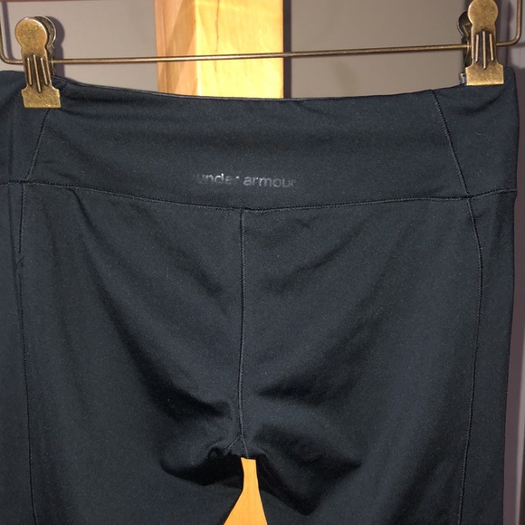 Under Armour workout capris - Picture 8 of 9